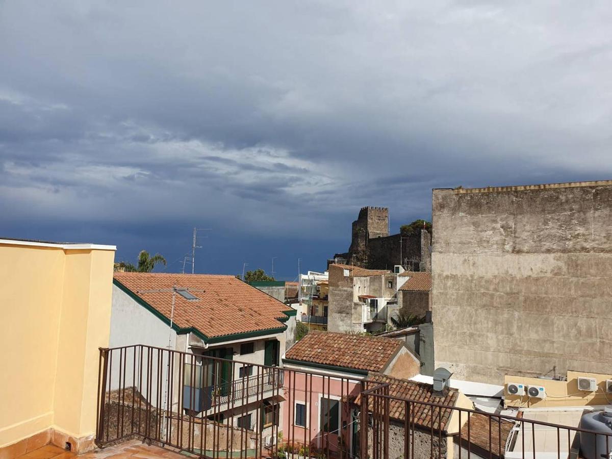 Apartamento Charme In Aci Castello Exterior foto